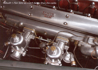 Jaguar XK 140 engine bay
