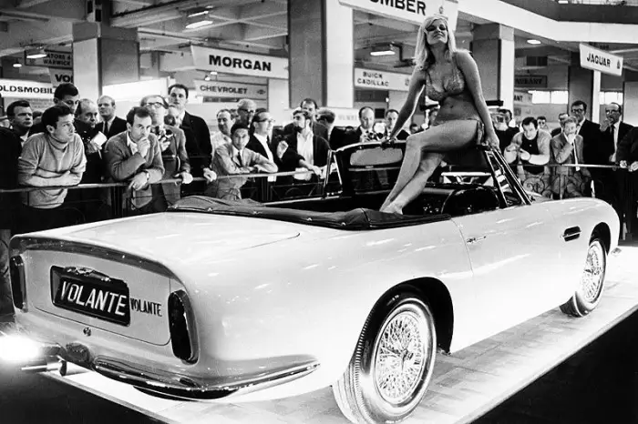 Aston Martin DB6 Volante Press Event