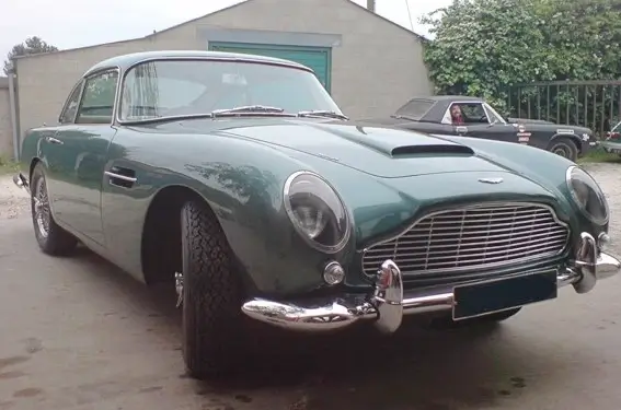 Aston Martin DB5 on Michelin XWX Tyres