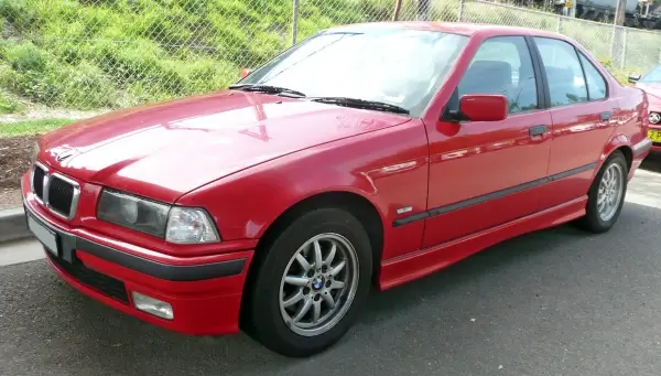 1997 BMW 323i E36 Tyres