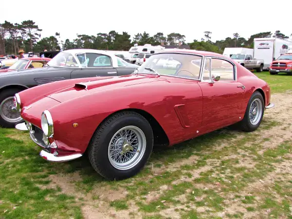 Click to enlarge Ferrari 250 GT Berlinetta Short Wheel Base on 185 VR 15 PIRELLI CINTURATO CA67 Tyres - 2