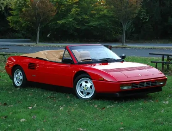 Ferrari Mondial