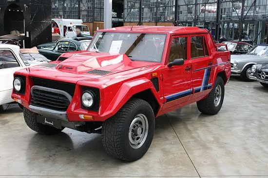 Lamborghini LM002 off-road vehicle