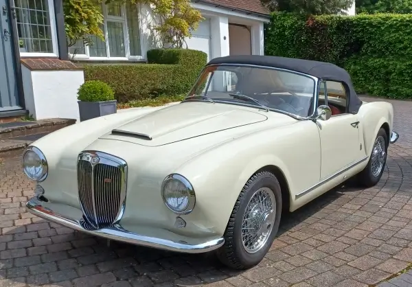 1957 Lancia Aurelia 165HR400 PIRELLI CINTURATO CA67 Tyres
