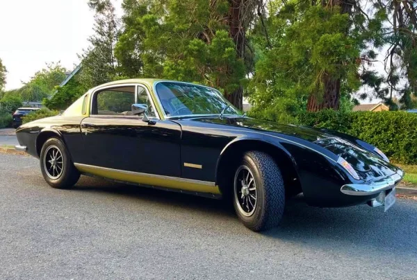 Lotus Elan+2 on 165R13 PIRELLI CINTURATO CN36 Tyres