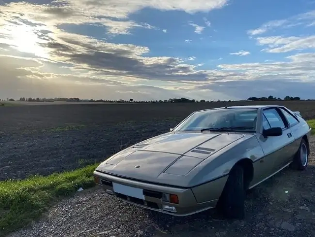 Lotus Esprit Scenic
