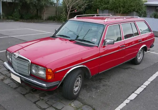 Click to enlarge 1985 Mercedes-enz 230 TE S123 Tyres