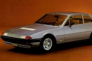 Ferrari 400 Classic Tyres