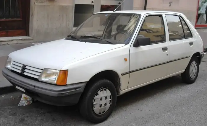 Peugeot 205 White