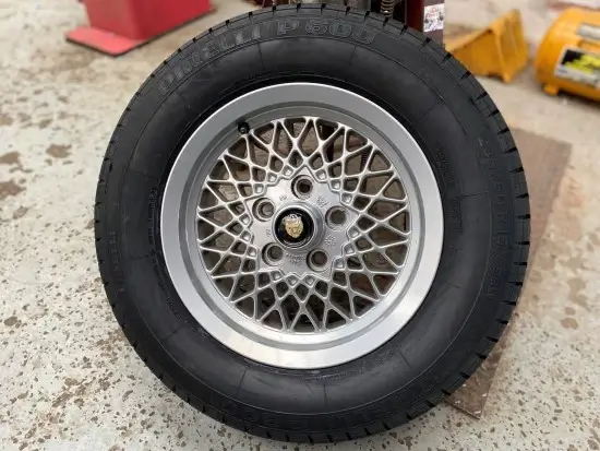 235/60R15 Pirelli P600