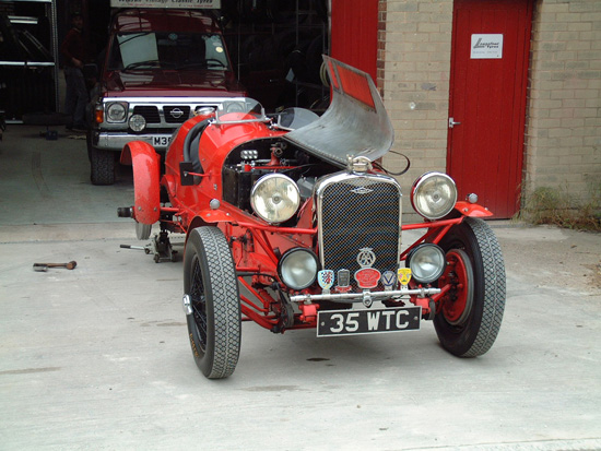 Classic Tyres for the Singer