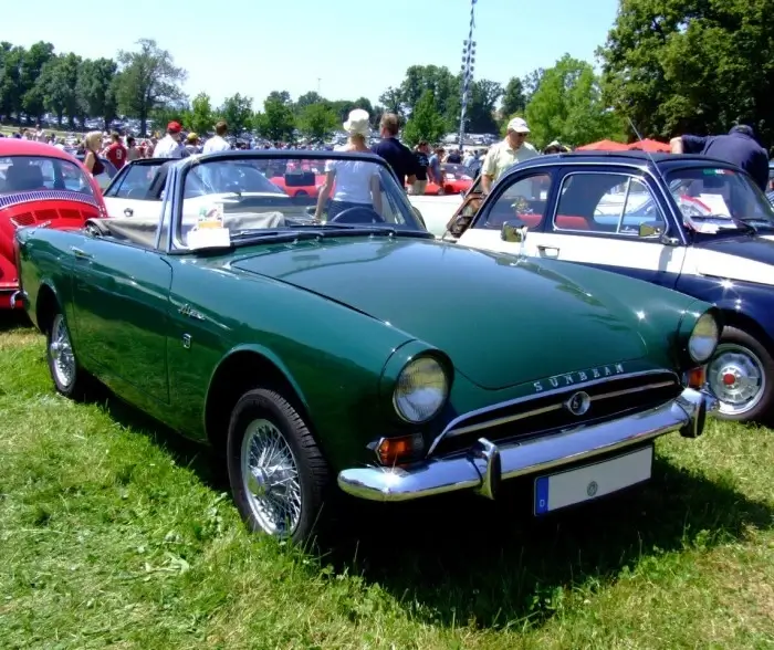 Sunbeam Alpine S4 Tyres