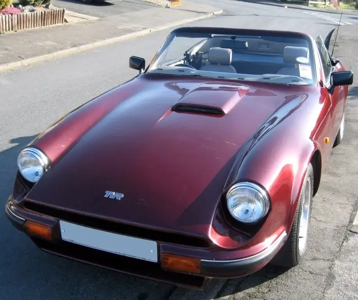 TVR S2