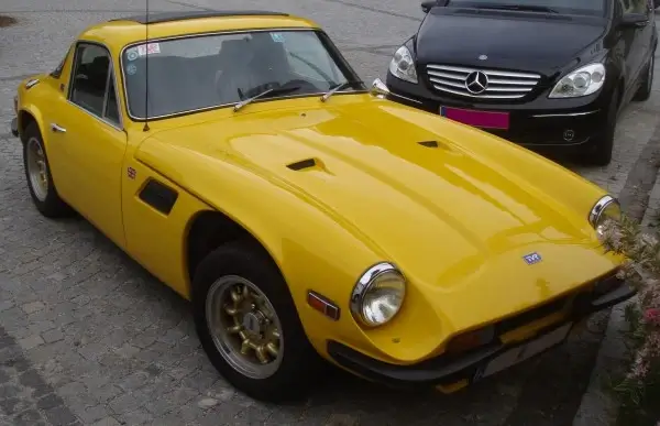 Yellow TVR 3000M