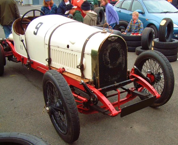 TT Replica on Beaded Edge Tyres