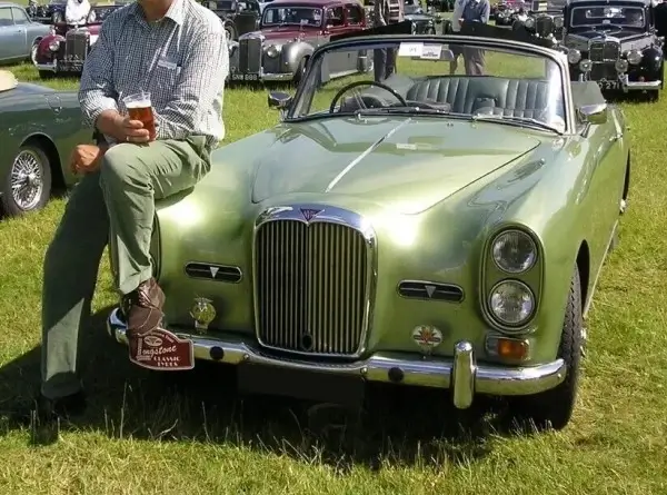 Click to enlarge Longstone Customer with his Alvis TE21