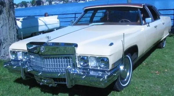 Click to enlarge 1973 Cadillac Fleetwood Sixty Special