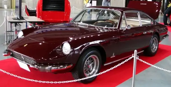 Ferrari 365GT 2+2