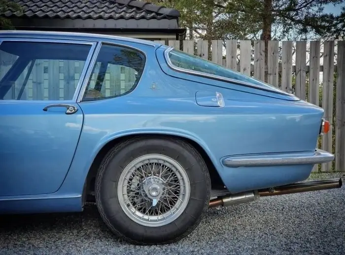 Maserati Mistral 4000 with 215 70VR15 Michelin XWX Tyres