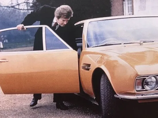 Click to enlarge CN72 Tyres Roger Moore