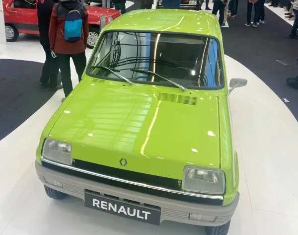 Early Renault 5 Tyres