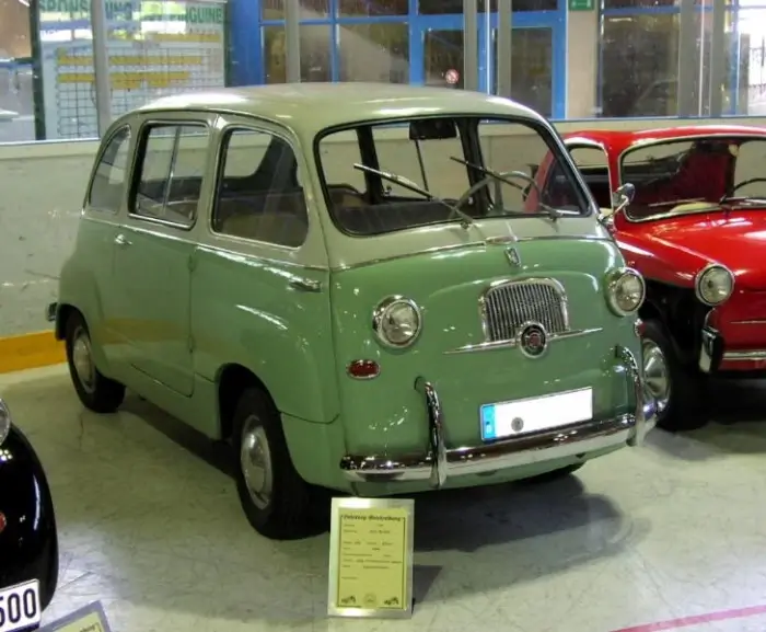 135 R12 Tyres - Fiat 600